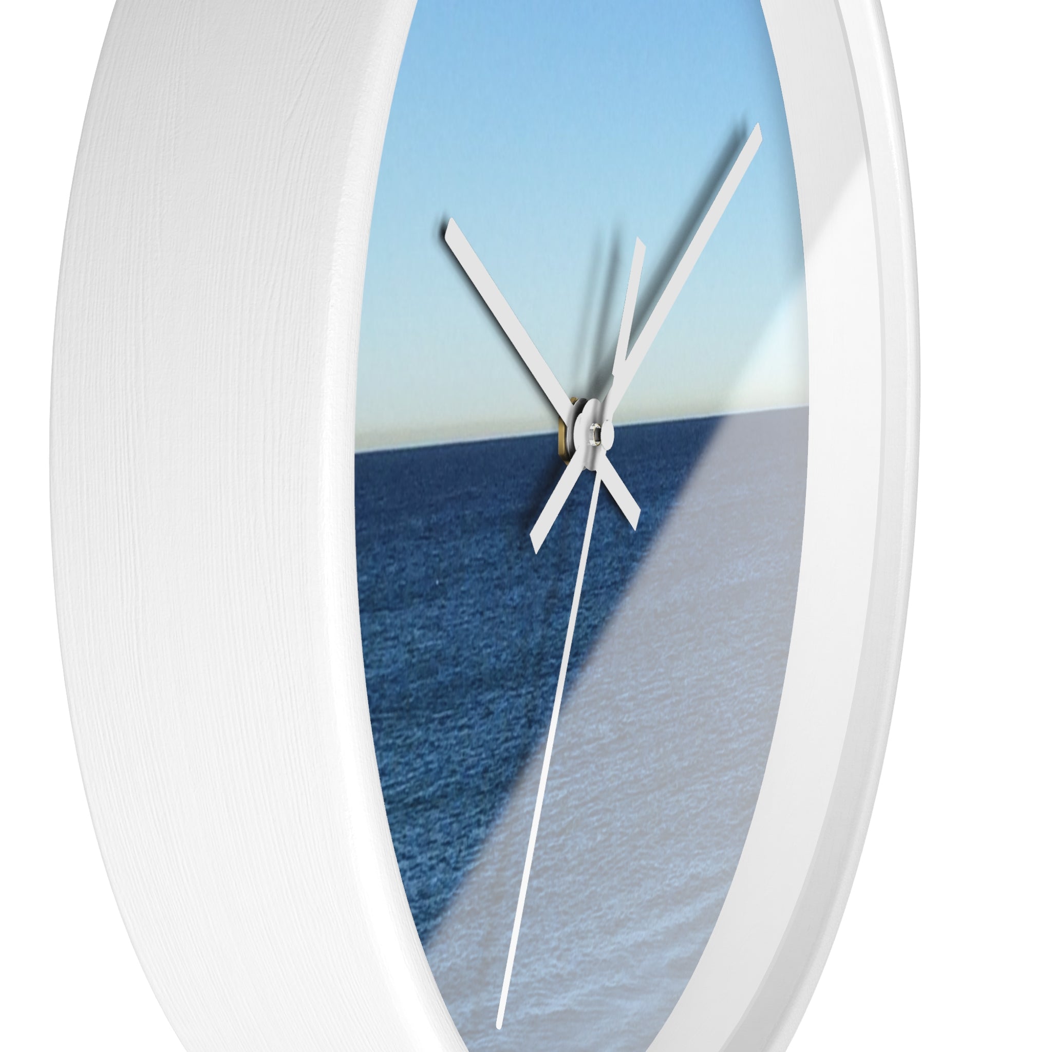 Ocean Horizon Wall Clock – Coastal Sea View Decorative Clock