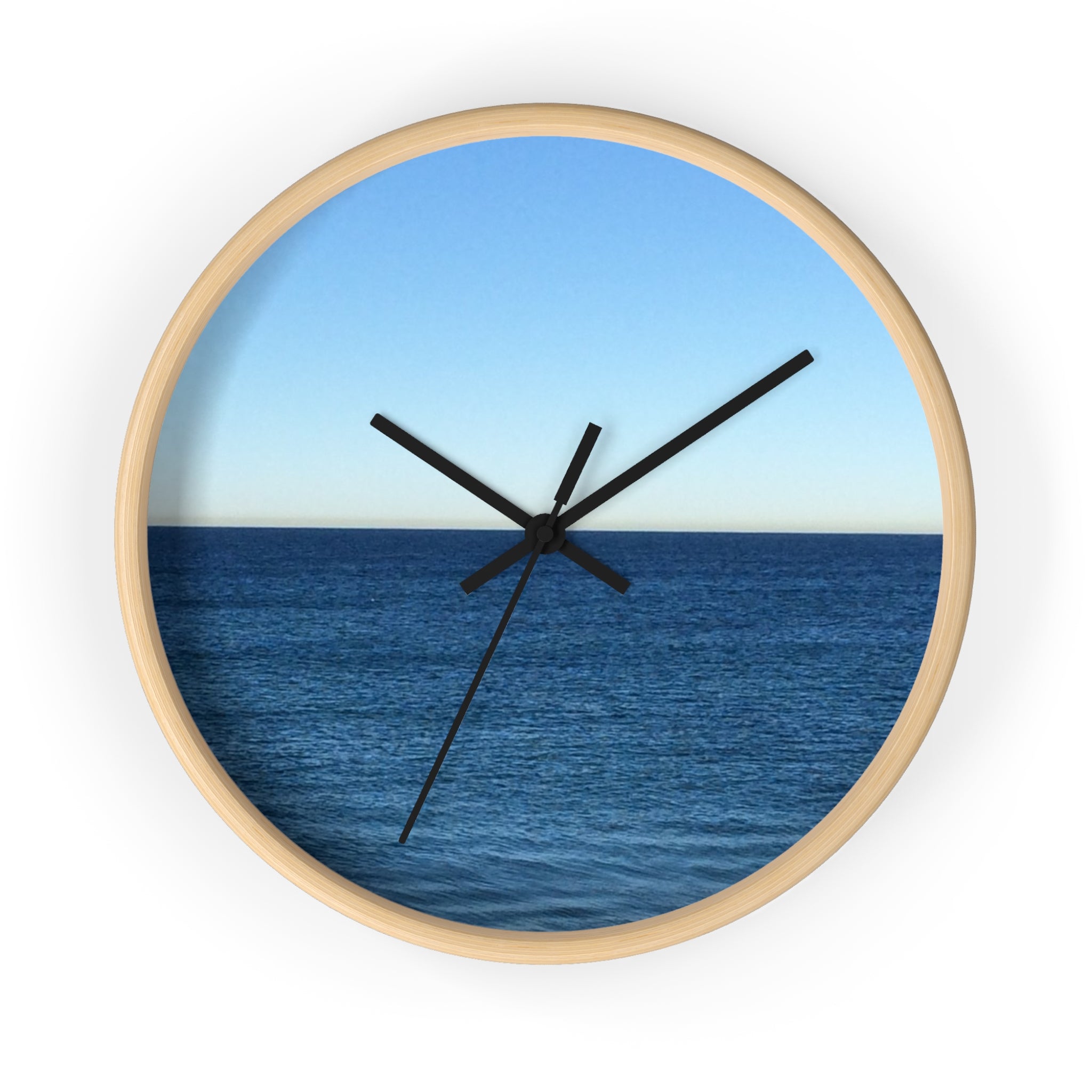 Ocean Horizon Wall Clock – Coastal Sea View Decorative Clock